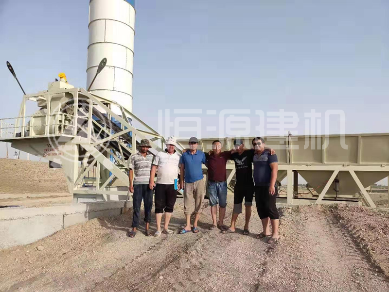 恒源建机教您搅拌站日常养护延长设备寿命